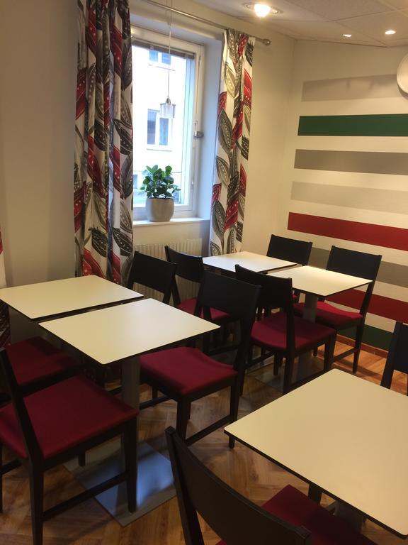 Linkoepings Cityhotell Och Vandrarhem Dış mekan fotoğraf