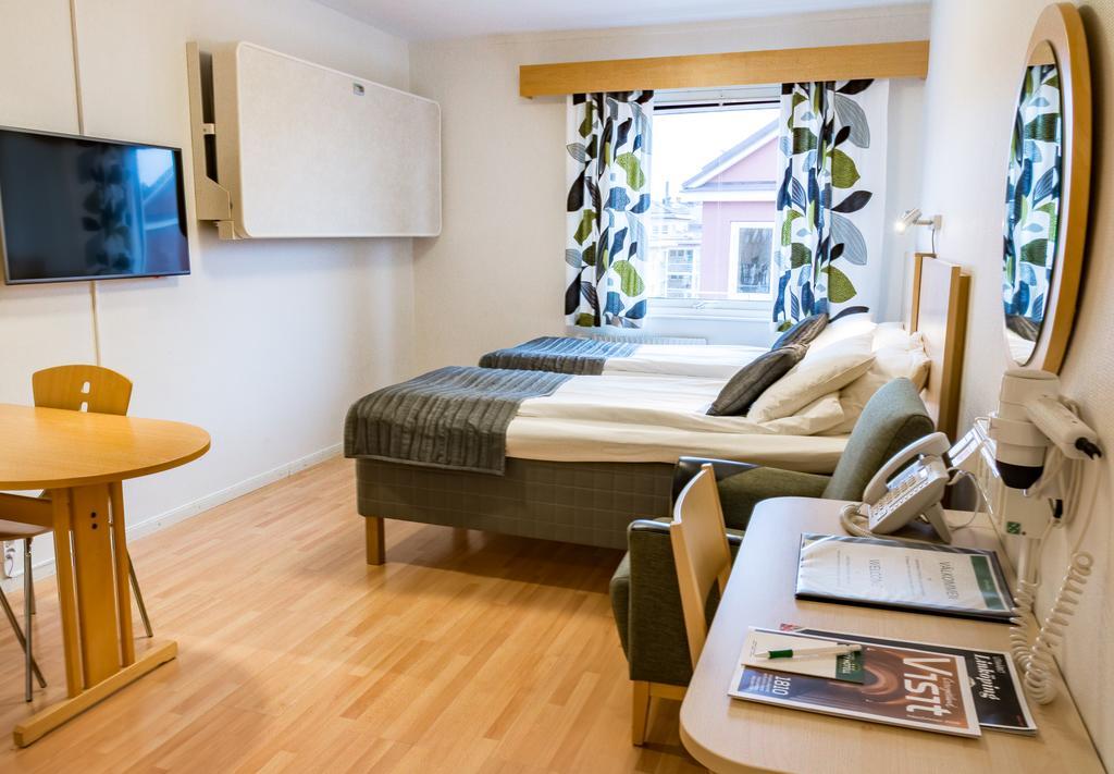 Linkoepings Cityhotell Och Vandrarhem Dış mekan fotoğraf